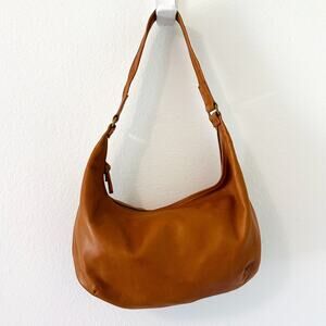 Madewell Piazza Slouch Shoulder Bag in Timber Beam
